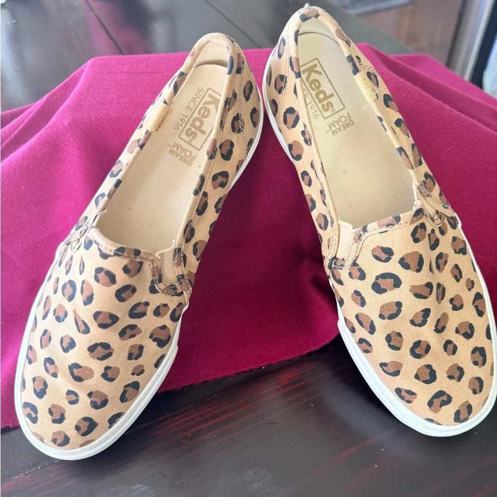 Keds EUC Leopard Print Slip-On double Decker animal print size 8.5